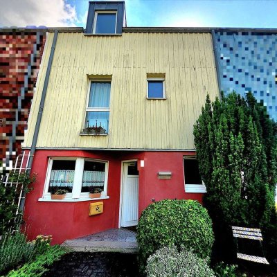 Familientraum in beliebtem Viertel mit Garten und Garagen!
