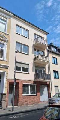 Kernsanierte 3-Zimmer-Wohnung in zentraler Lage von Krefeld