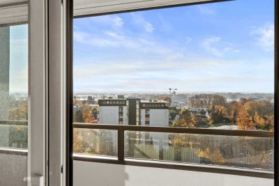 Weitblick trifft Wohnkultur – Exklusive 3-Zimmer-Wohnung mit Elbblick, Balkon und Pool in zentrale