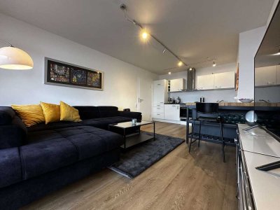 Domblick & Panorama-Balkon im Erstbezug nach Kernsanierung: 2-Zimmer-Wohnung im Uni-Center Köln!