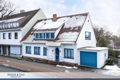 Bremen: Großzügiges Gebäude in Bremen-Lesum – Wohnen, Arbeiten oder Mehrgenerationenhaus möglich! Ob