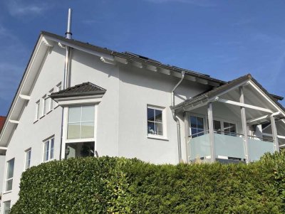 Lichtdurchflutete, teilbare Maisonette mit Südbalkon&Dachterrasse, Ofen, EBK, Garage+2 Stellplätze