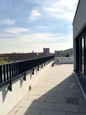 Sonnige Maisonette-Wohnung mit großzügiger Dachterrasse und 2 Wohlfühlbädern