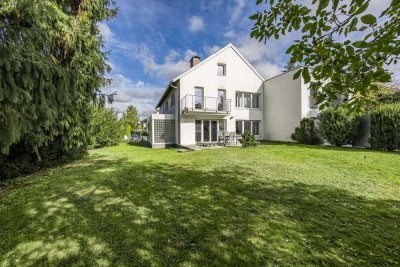 Charmantes Dreifamilienhaus mit großem Garten, in sehr begehrter Lage!