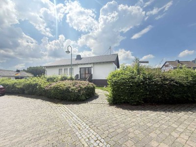 Schönes Einfamilienhaus mit viel Potenzial in Bogel