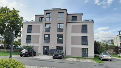 Lust auf Dachterrasse? schönes Apartment mit PKW-Stellplatz und Lift