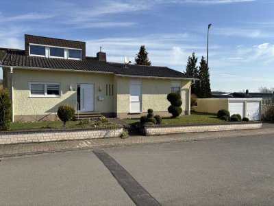 "Idyllisches Einfamilienhaus in ruhiger Lage mit traumhaftem Fernblick"