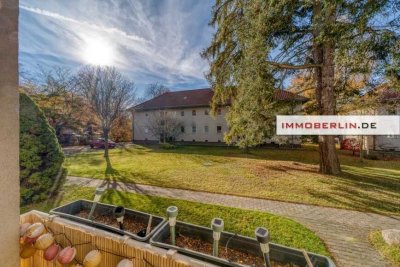 IMMOBERLIN.DE - Toplage! Wohnung mit Südwestloggia & Hobbyraum