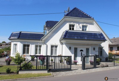 Bernstein: Traumhaftes Wohnhaus in toller Aussichtslage