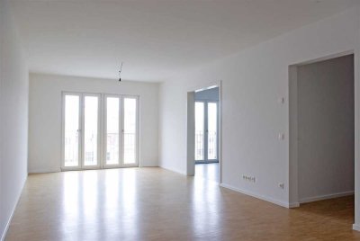 Stilvolle Eleganz auf zwei Ebenen – Ihr neues Zuhause in der Lennéstraße