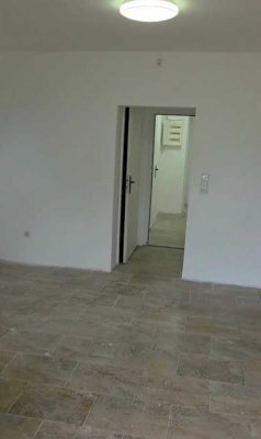 Guten Tag,

ich vermiete eine schöne, frisch gestrichene, 71 m² große Wohnung im sonnigen Welzheim.