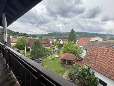 Modernes Wohnhighlight mit Panoramablick – stilvolle 3-Zimmer-Wohnung in Waldaschaff