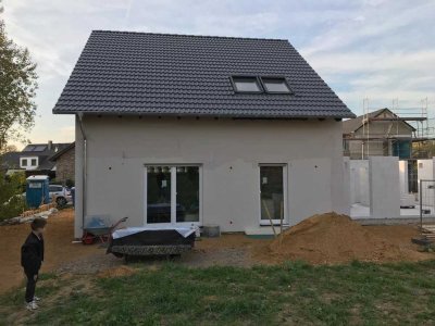 Ihr Zuhause + Bauplatz * in Offenburg (Stadtteil)_ - Hell, komfortabel und geräumig - _