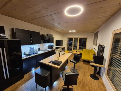 Moderne 4-Zimmer-Wohnung in Knielingen - Maxauerstraße