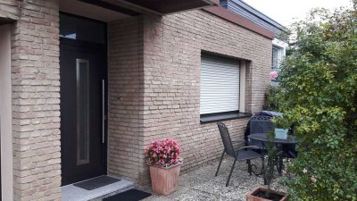 Freundliche 2,5-Zimmer-Wohnung in Witten-Heven (Nähe Stausee) im 2-Familienhaus mit sep. Eingang