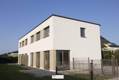 Ihr neues Zuhause in Pottendorf – stilvolle Doppelhaushälfte mit schönem Garten &amp; moderner Technik
