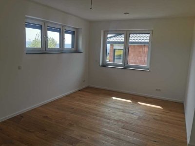 Helle 3,5-Zimmer-Wohnung mit großer Terrasse in Plaidt