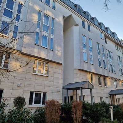 Kompaktes City-Apartment, bezugsfrei, mit EBK, Aufzug & Tiefgaragenstellplatz