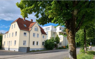 Erstbezug nach Sanierung - Moderne 5 ZKB-Wohnung inkl. Einbauküche, Terrasse und Gartenanteil