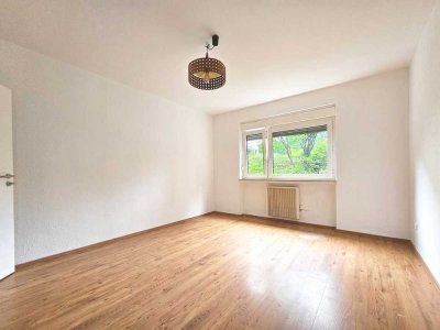 TOP ANGEBOT IN ODENTHAL - Schnittige � 2-Zimmer-Wohnung mit riesigem Potential