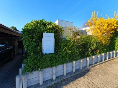 Etagenwohnung, 3 Zimmer, Küche, 2 Bäder, Terrasse, Garten, Wintergarten, Kamin, Carport, Kellerraum