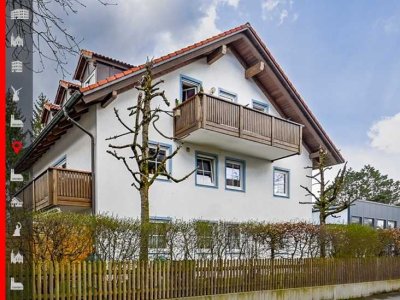 Ihr neues Zuhause: schöne 3-Zimmer-Dachgeschosswohnung mit ruhigem Balkon und S-Bahn-Nähe