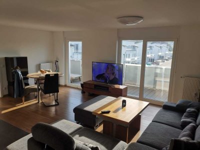 Helle 2-Zimmer-Wohnung im 2. Stock mit Balkon - Kemnath