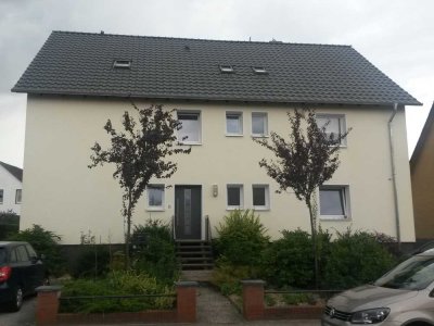 Geschmackvolle, gepflegte 2-Zimmer-DG-Wohnung in Weyhausen
