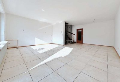 Sonnig � | Top Anbindung | TG-Stellplatz