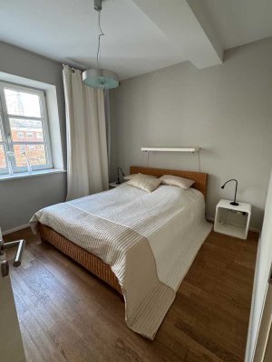 1.8.25 - 31.3.26 - befristete Vermeitung einer möblierten 3-Zimmer-Wohnung in St. Pauli