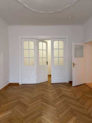 Sanierte Altbauwohnung gegenüber Martin-Luther-Krankenhaus