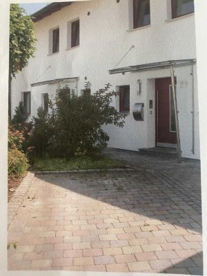 Gepflegte Doppelhaushälfte zur Miete in Haag in Oberbayern