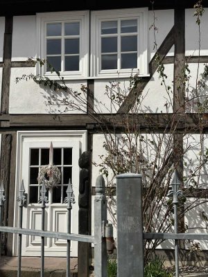 Wunderschöne Maisonettewohnung mit Einbauküche und Balkon in Salzgitter-Lebenstedt zu vermieten