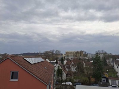 Großzügige 2 Zimmer Wohnung mit 2 Balkonen