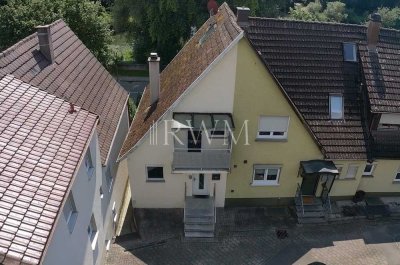 Wolf im Schafspelz: Stilvolle Doppelhaushälfte großzügig und modernisiert!