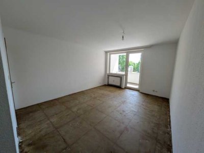 Helle 55 m² City-Wohnung im 2. OG mit Balkon und Aufzug