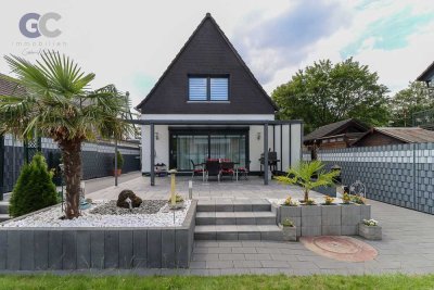 Modernisiertes Einfamilienhaus auf großem Grundstück