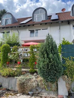 von Privat_attraktives Reihenmittelhaus mit unverbaubarem Fernblick