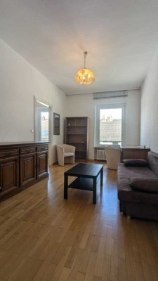 Toplage - Hübsche kleine möblierte 2,5-Zimmer-Wohnung in der Altstadt