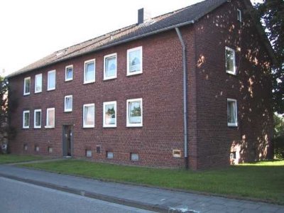Bald vollständige renovierte 2-Zimmer-Wohnung mit Balkon!
