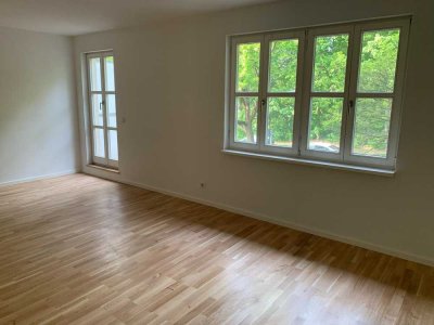 Exklusive, helle Whg in Heiligensee! **zwei Balkone**