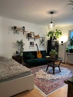 Top Lage: Wohnung mit BALKON!!
