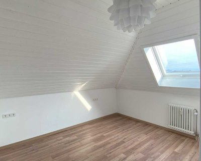 Helle 3,5-Zimmer Dachgeschosswohnung