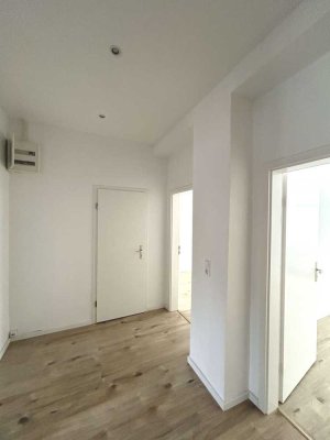 Helle 2 Zimmer zum verlieben + inkl. Top Einbauküche