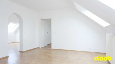 WOHNEN IM BRENTANOVIERTEL - HELLE DACHGESCHOSSWOHNUNG