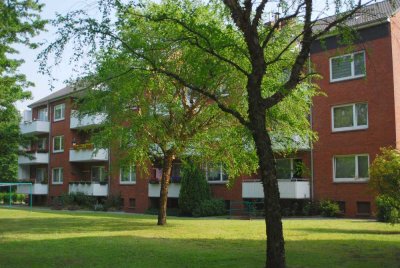 Schöne Drei-Zimmer-Wohnung mit Balkon in Altengroden