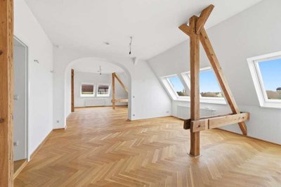 250m² Traumdachgeschoss mit Terrasse im grünen Steglitz