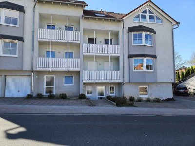 1,5-Zimmer-Souterrain-Wohnung mit Terrasse in Erbach
