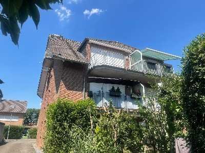 Hochwertige Zwei Zimmerwohnung in Neu-Elfgen zu vermieten !