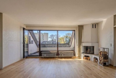 Individuelle, großzügige 5-Zimmer-Dachterrassenwohnung mit Kamin nahe Westpark- mit Potenzial!